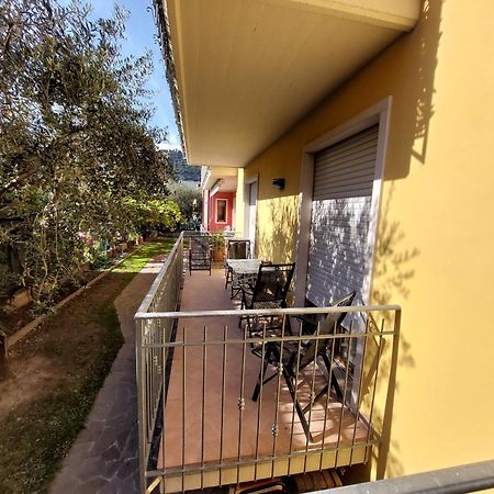 Villa Martina Torbole Sul Garda Eksteriør bilde