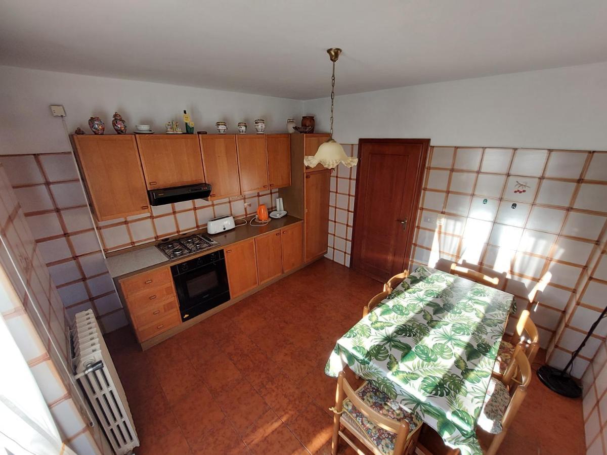 Villa Martina Torbole Sul Garda Eksteriør bilde
