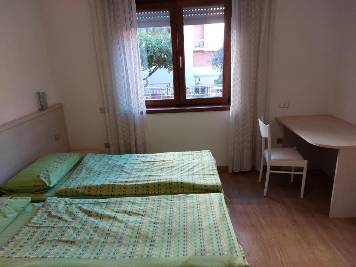 Villa Martina Torbole Sul Garda Eksteriør bilde