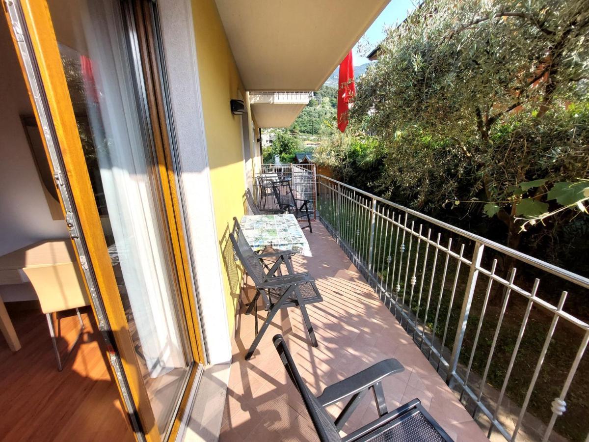 Villa Martina Torbole Sul Garda Eksteriør bilde